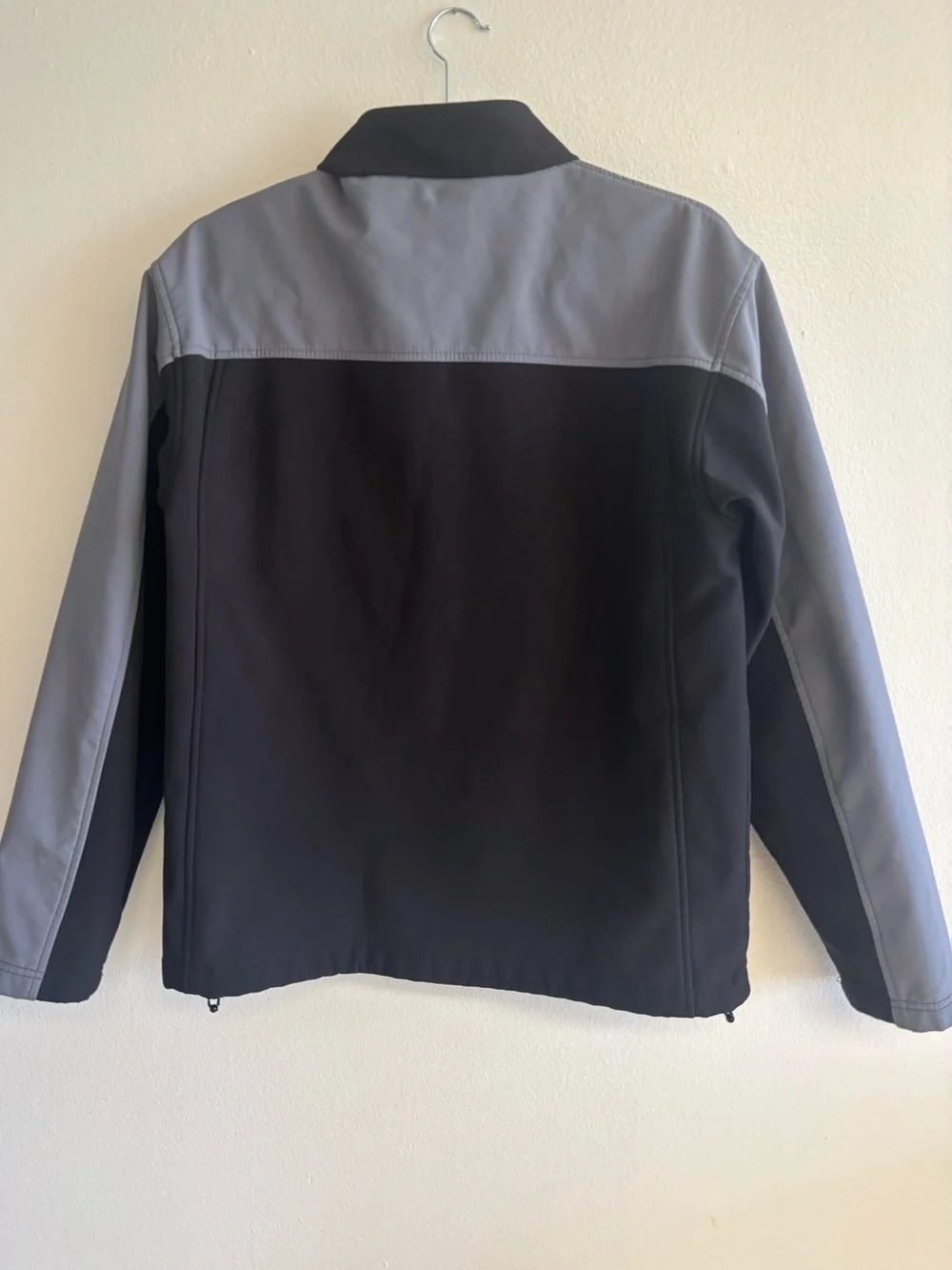 Men's Black and Gray Softshell Windbreaker Jacket